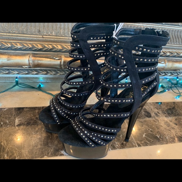New Pleaser Heels Size 5 - Picture 3 of 5